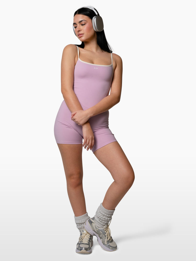 The Shorts Onesie / Parfait-Crème