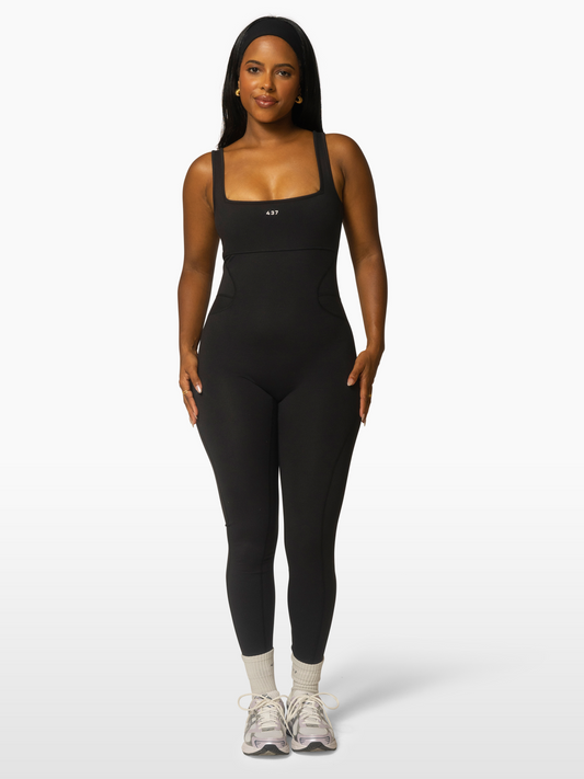 The Curve Onesie / Black