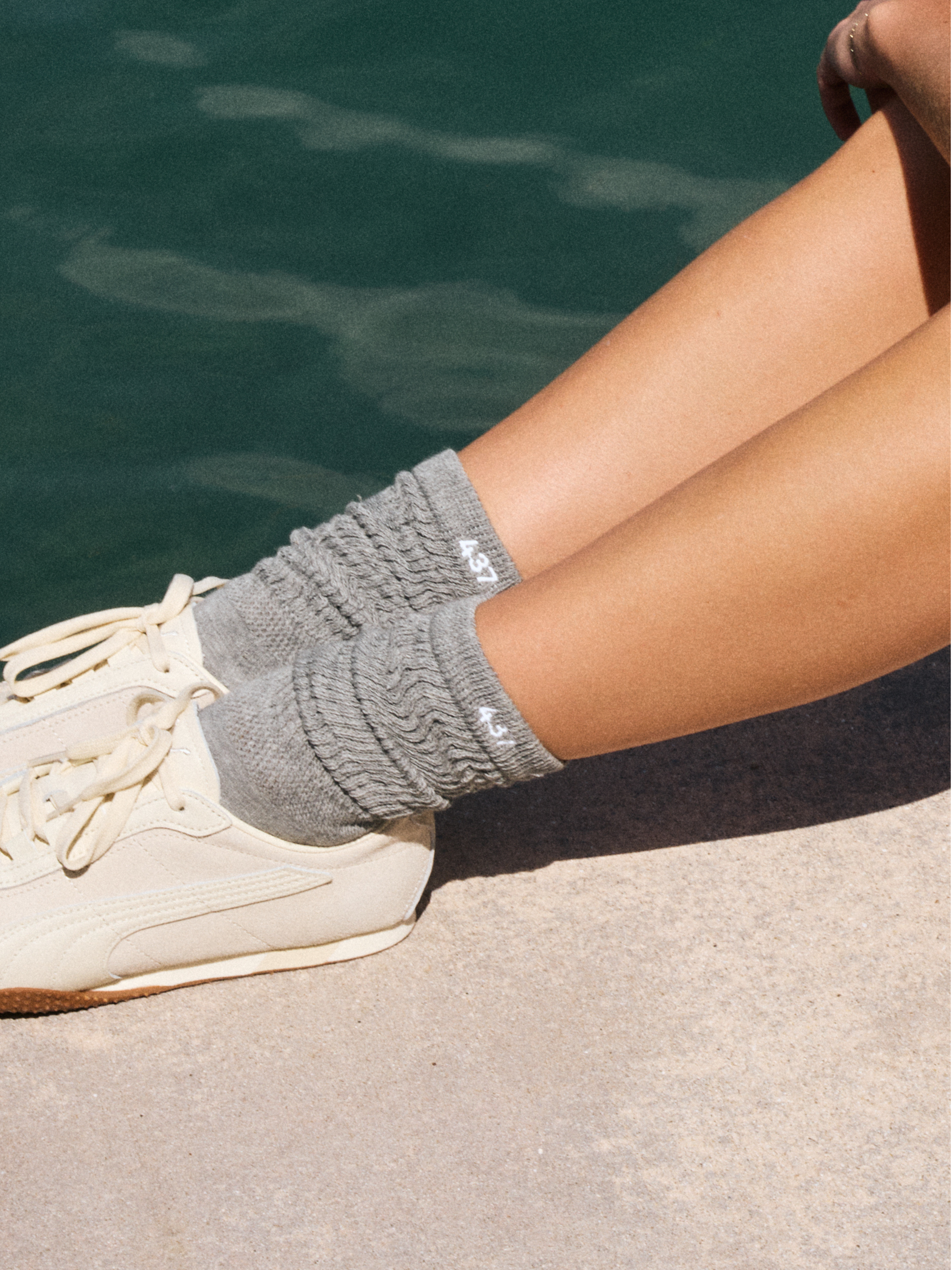 The Scrunchie Sock / Heather-Grey