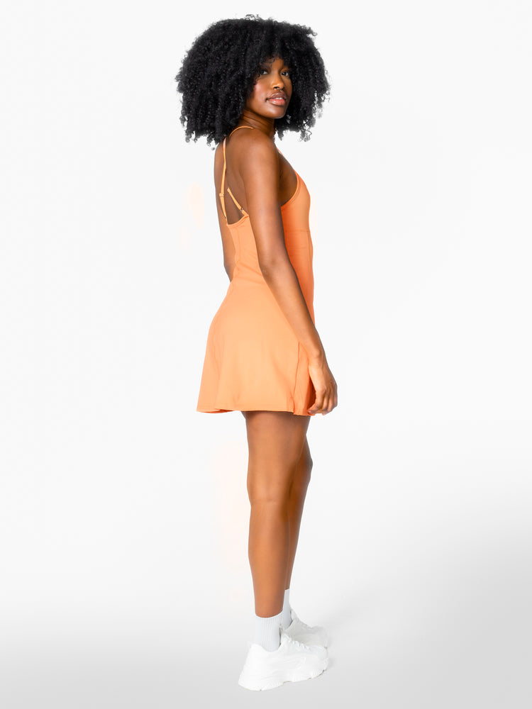 The Play Dress / Peach