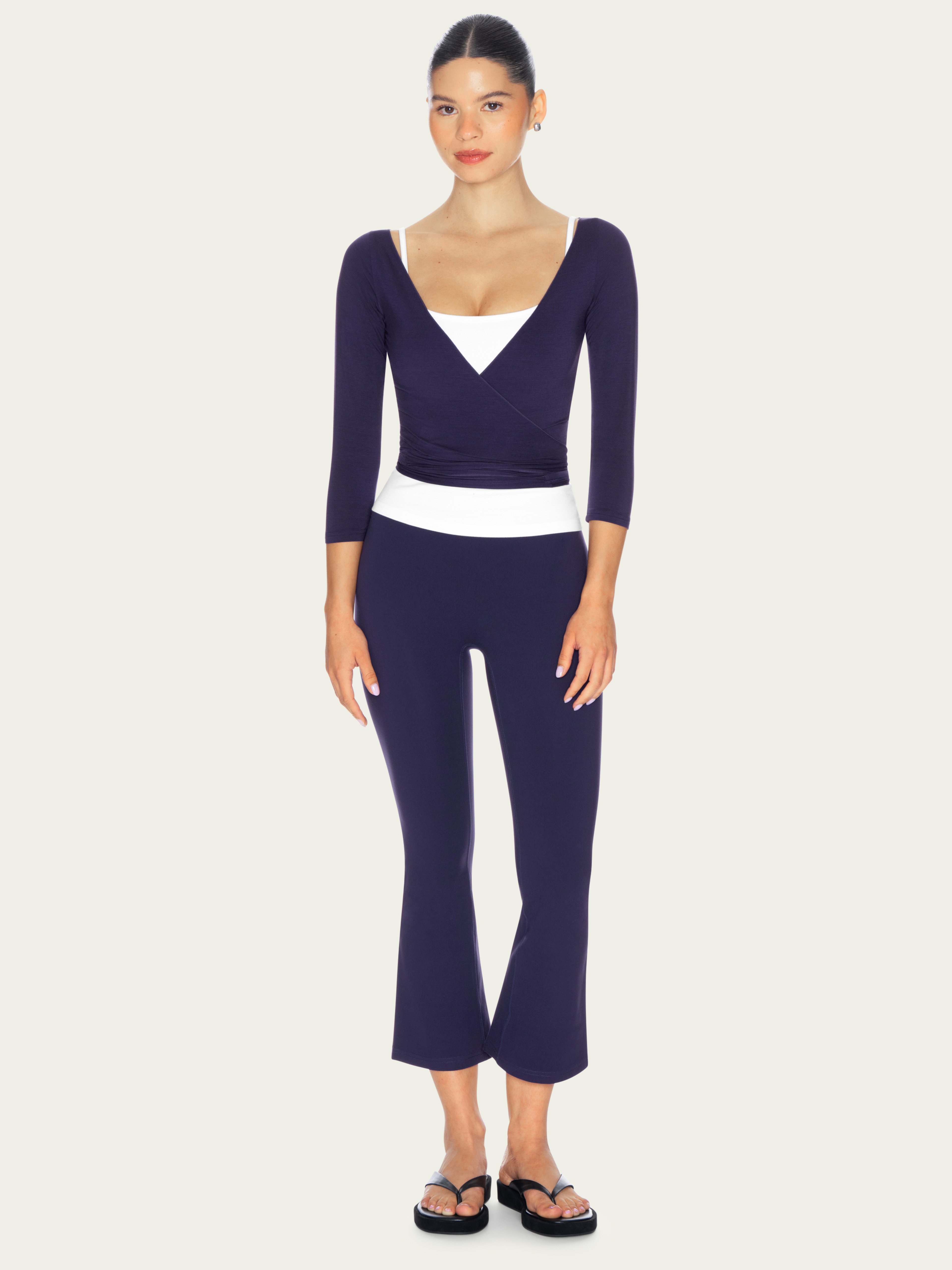 The Perfect Capri Navy