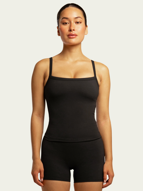 The Classic Tank Black | 437