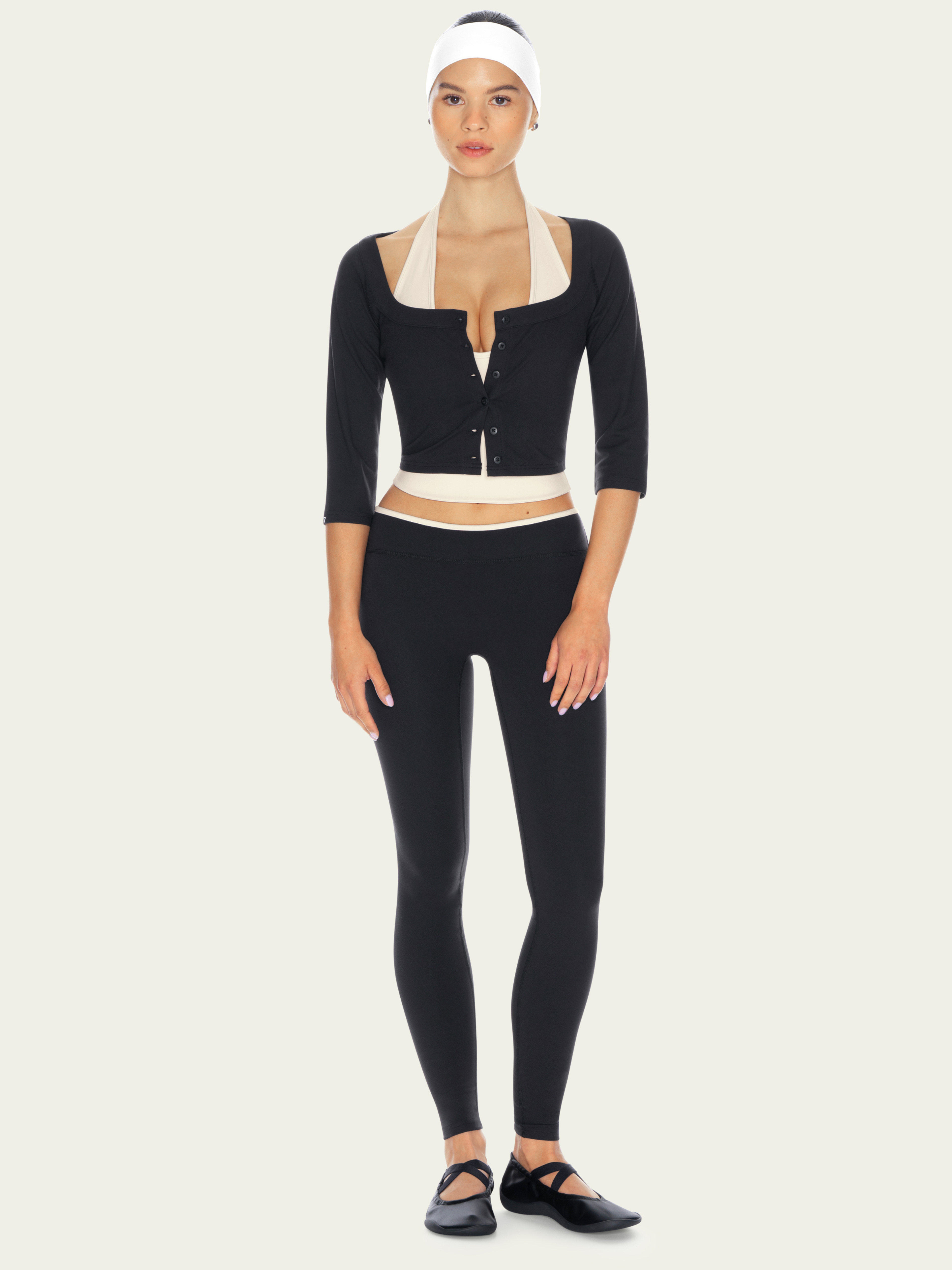 The Cropped Cardigan Black