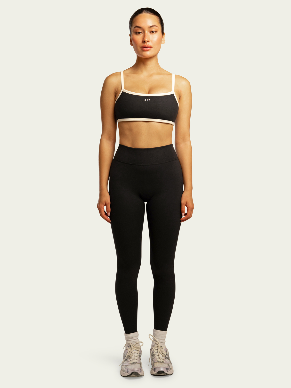 [PREORDER] Essentials Legging
