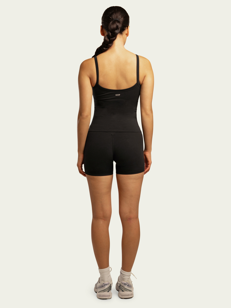 The Essentials Short / Black