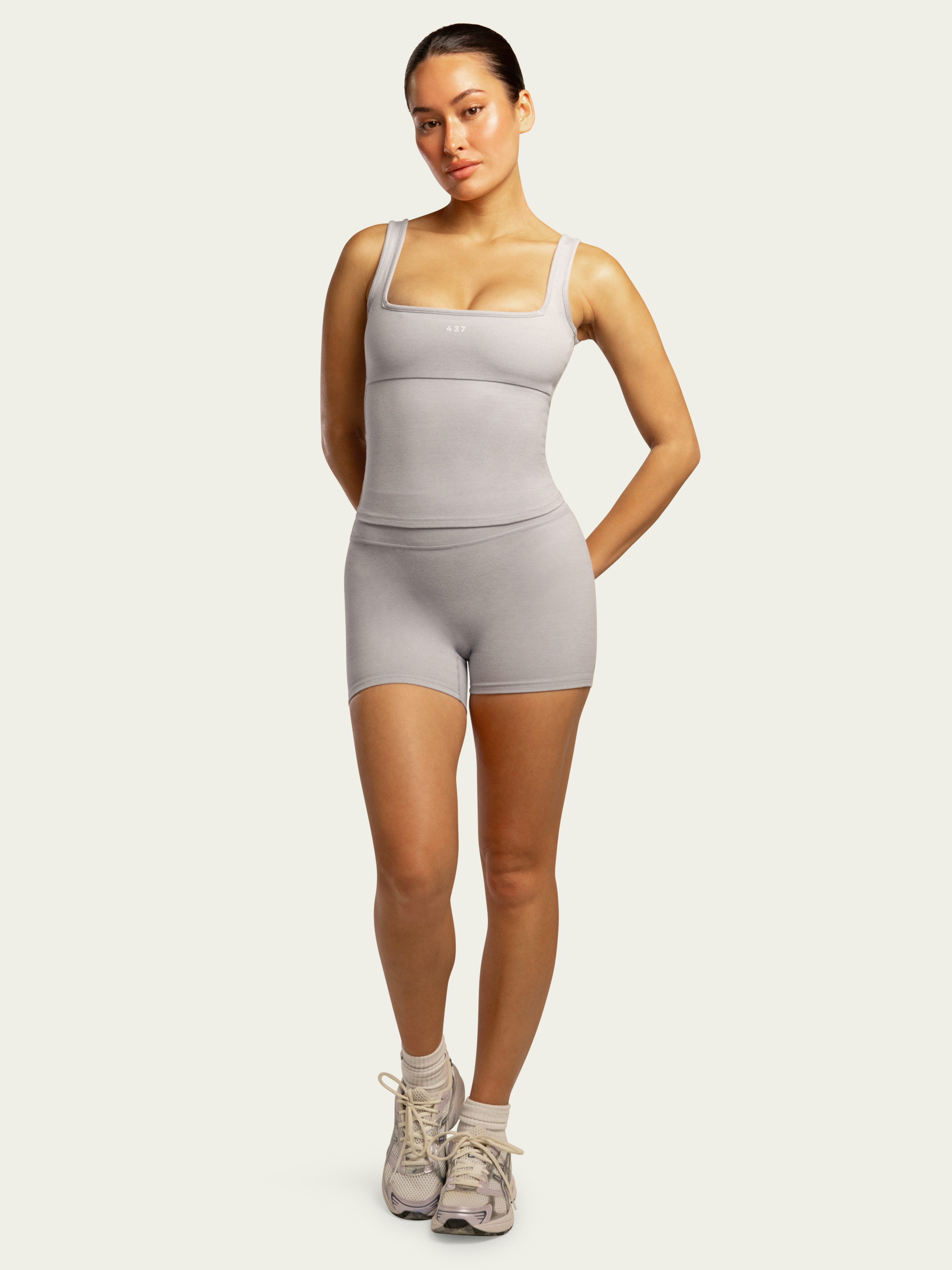 The Essentials Short / Heather-Grey | 437