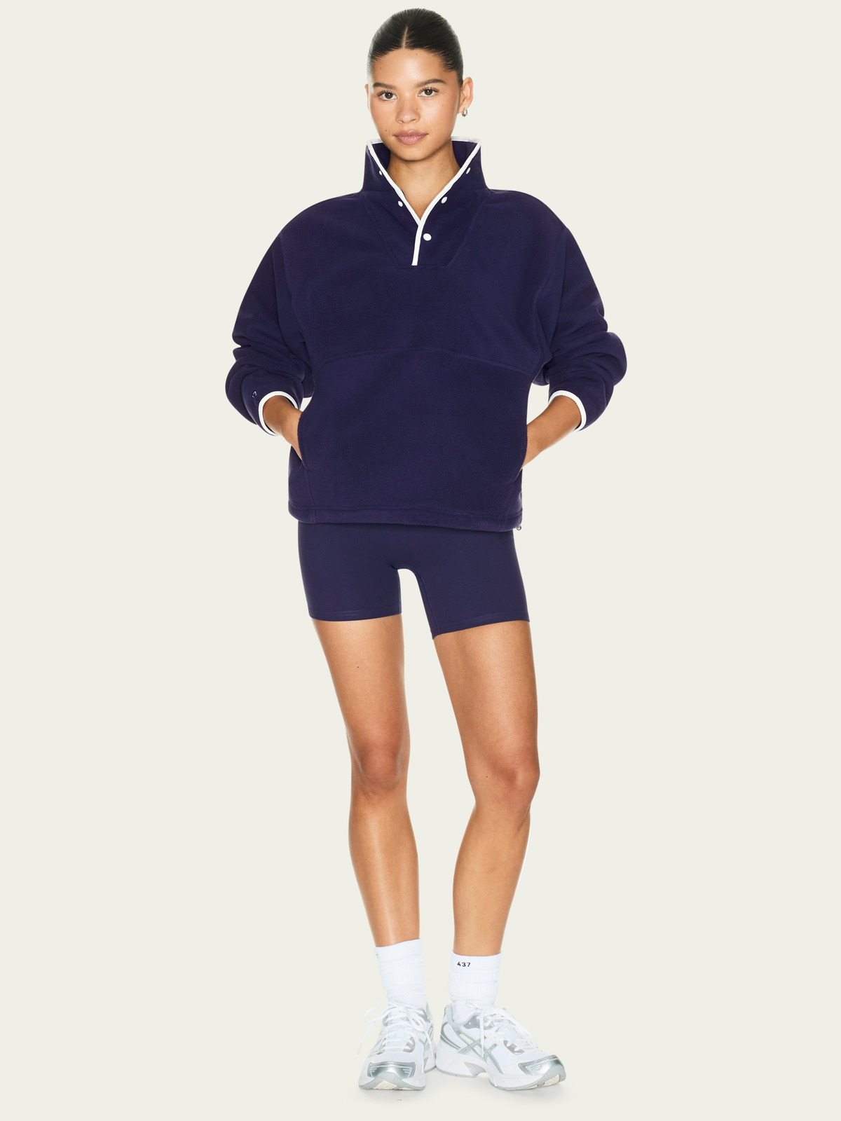 The Essentials Short Navy