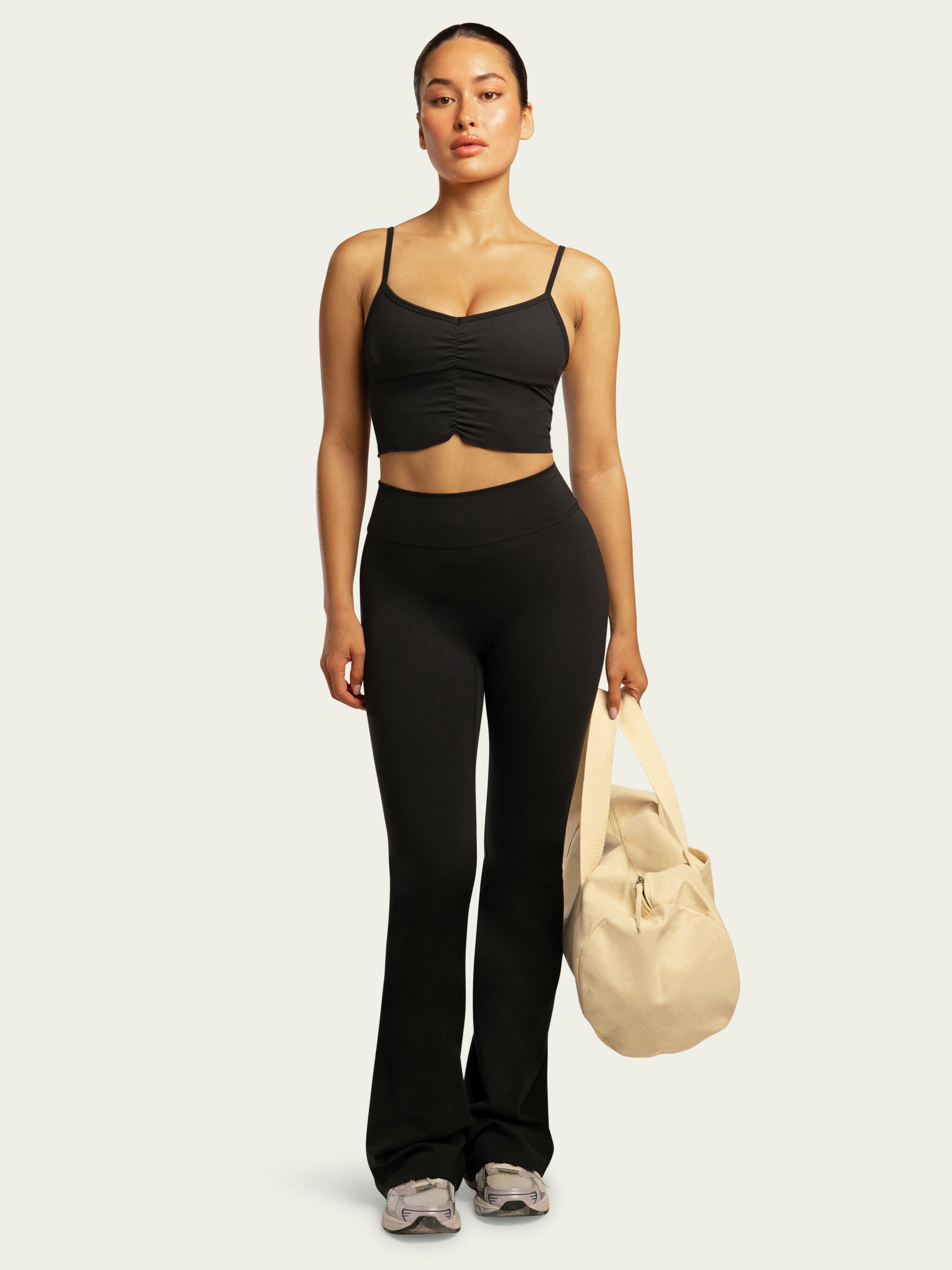 The Scrunch Bra / Black