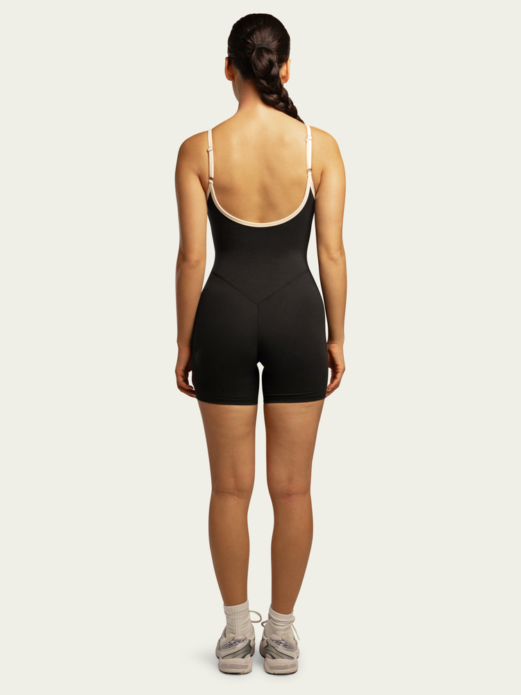 The Shorts Onesie / Black-Cream