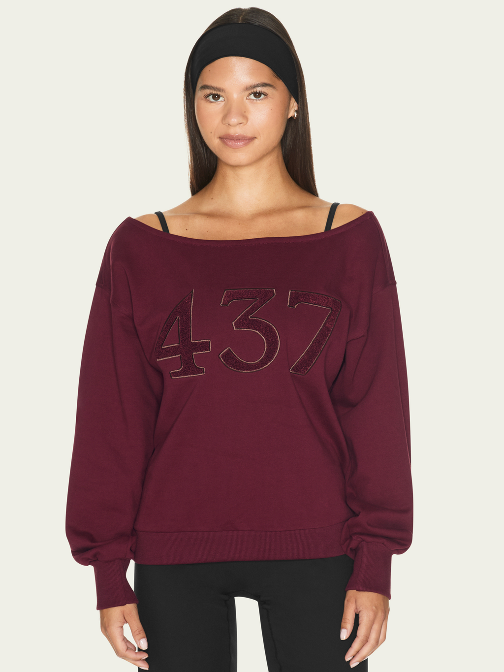 The Studio Sweatshirt Black Cherry