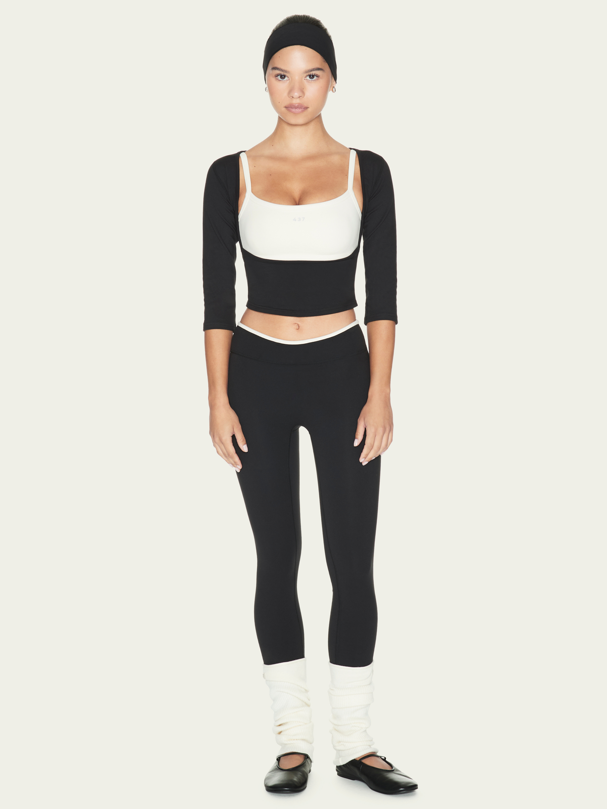 The Studio Top Black