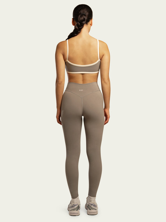 The V Legging / Clay Mask