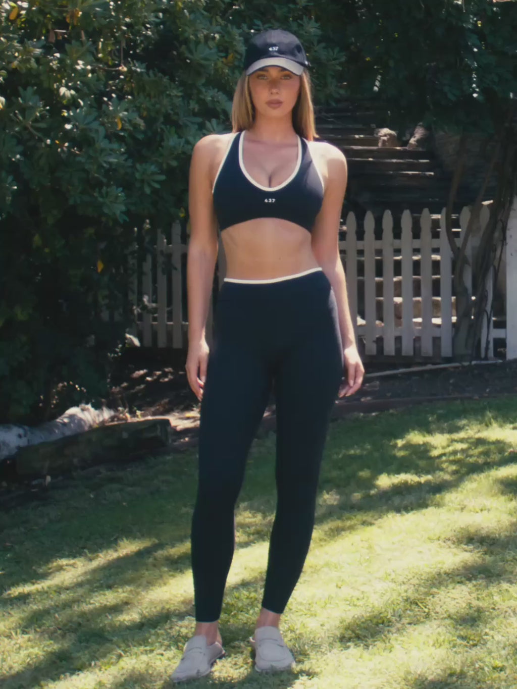 The Signature Bra Black & Cream