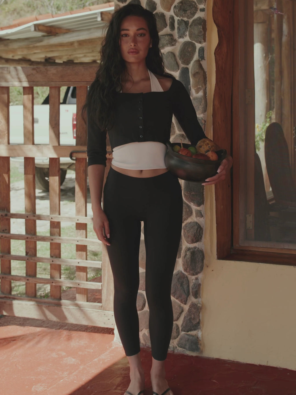 The Cropped Cardigan Black